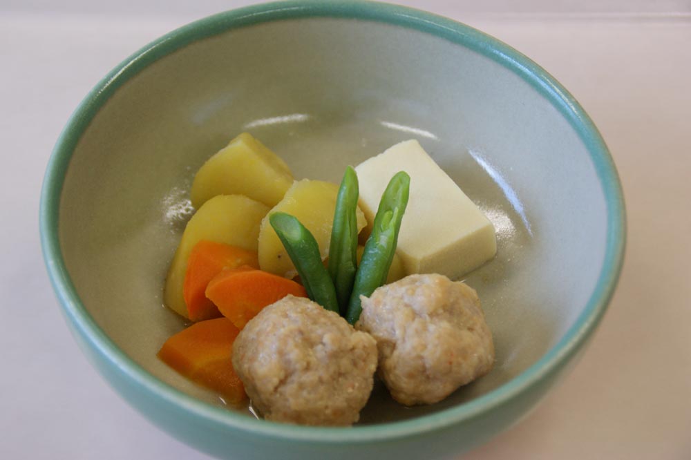 エビ団子の炊き合わせ