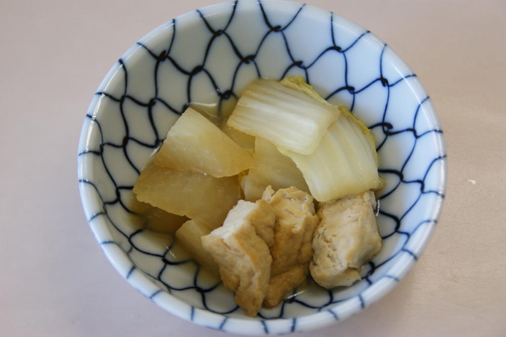 厚揚げと白菜の煮物
