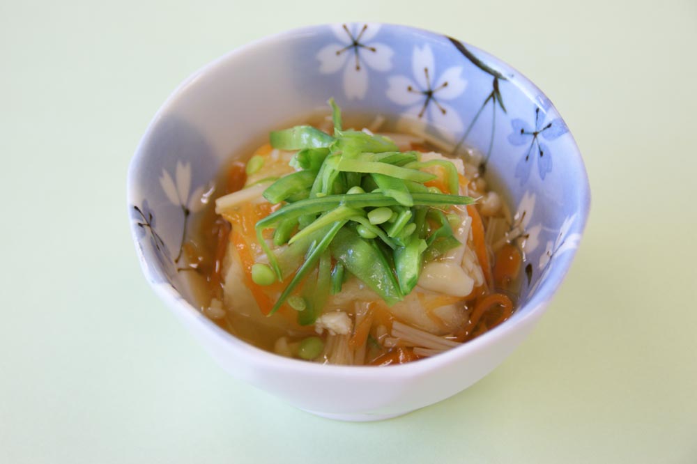 揚げ豆腐の野菜餡かけ