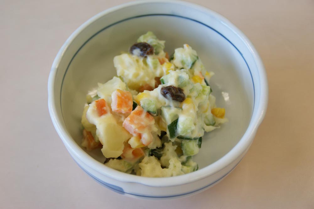 マセドアンサラダ