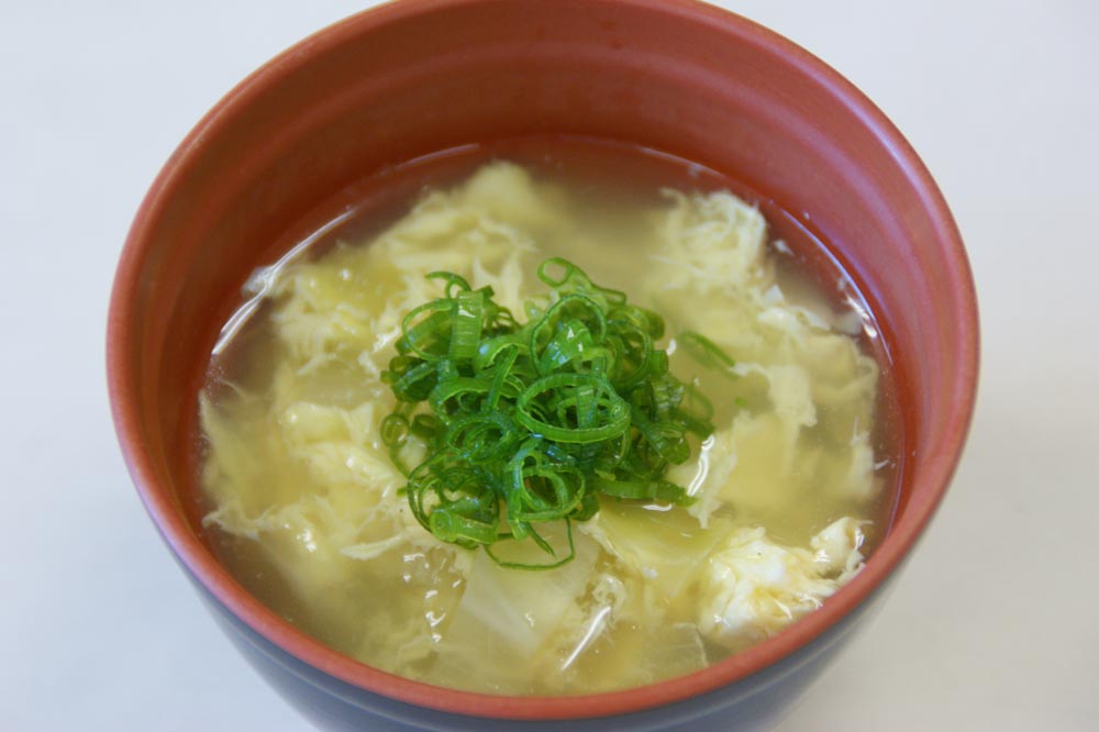 卵とキャベツのスープ