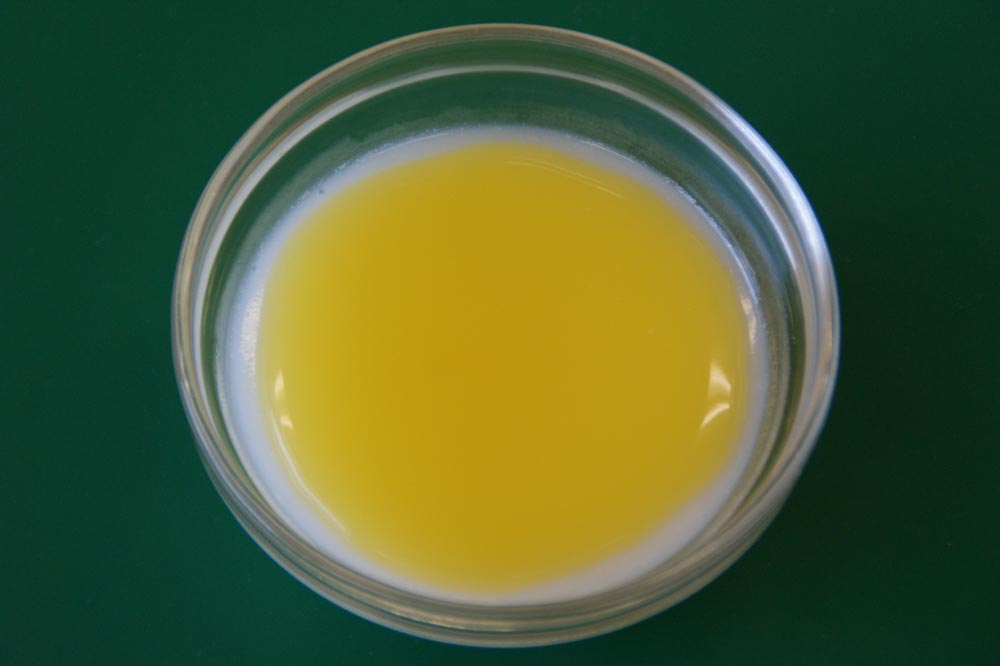 ミルクゼリーオレンジソースかけ